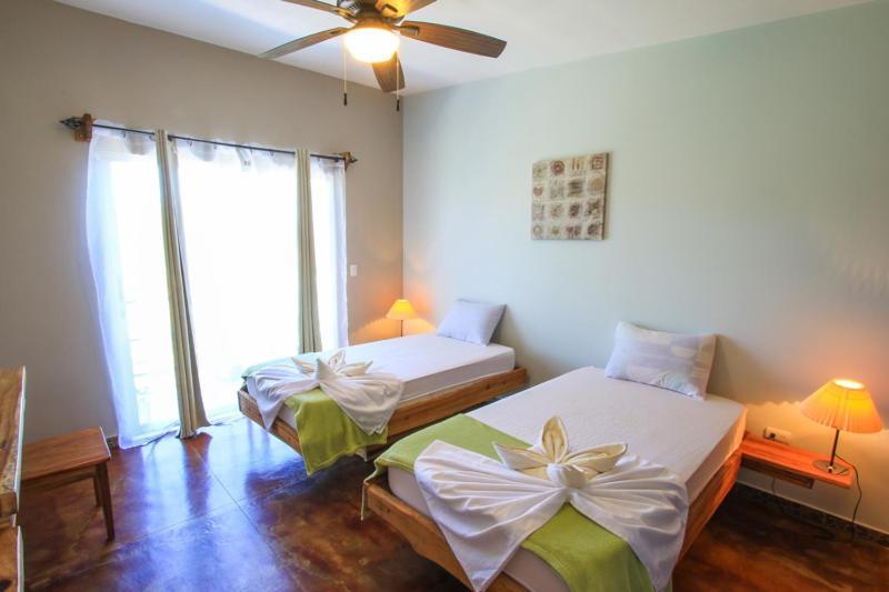Cabuya  Funny Wave Guest House المظهر الخارجي الصورة
